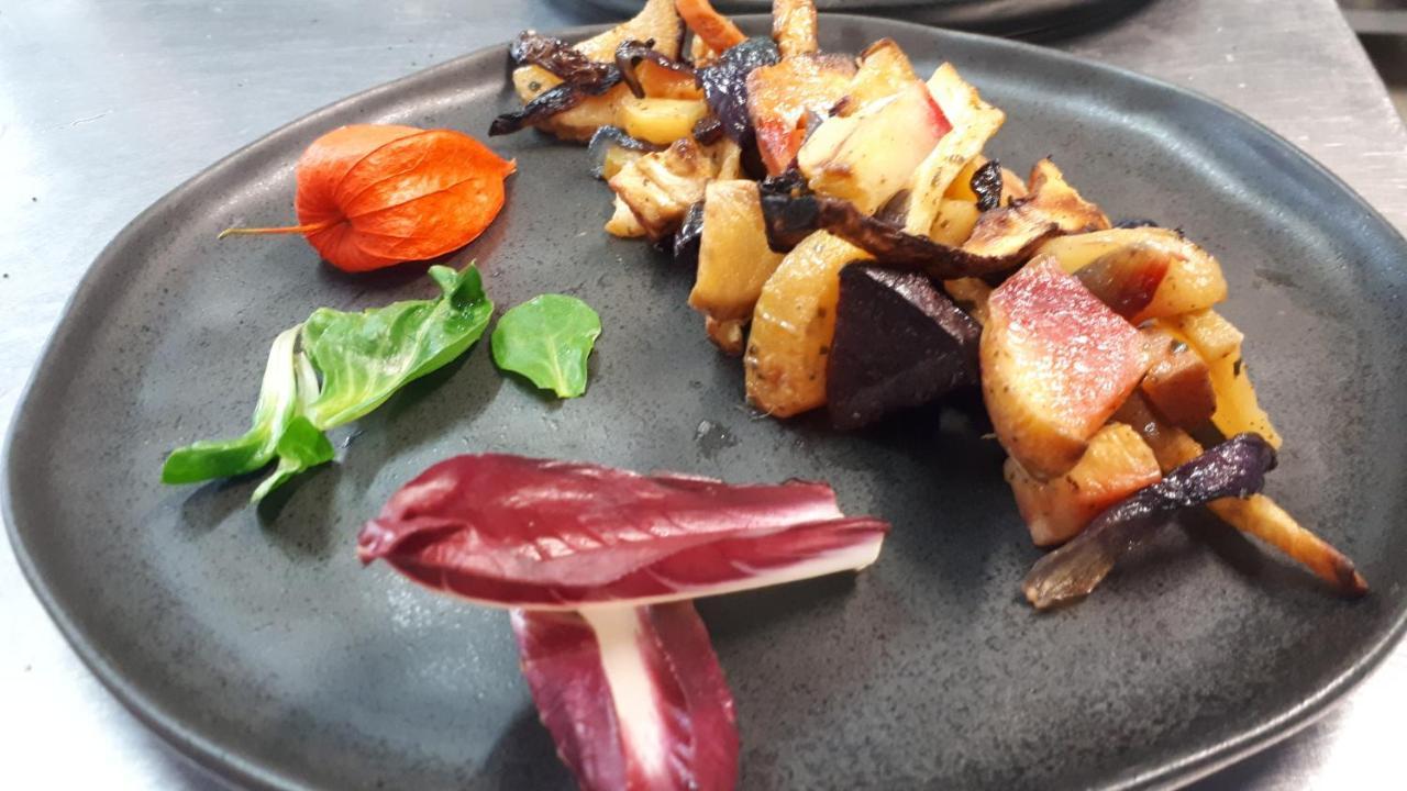 Hotel Restaurant L'Industrie แซ็งดอแมร์ ภายนอก รูปภาพ